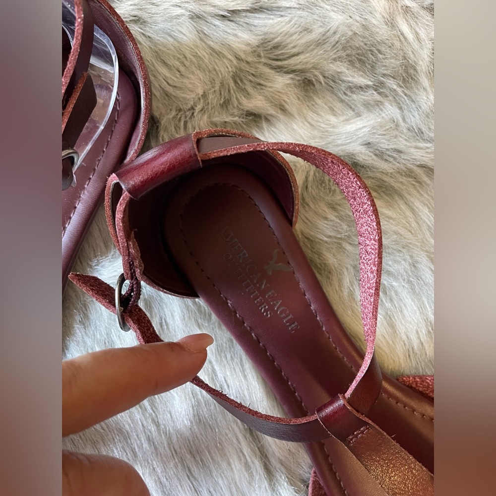 COPY - American Eagle outfitters leather flat gladiator sandals - Picture 7 of 7